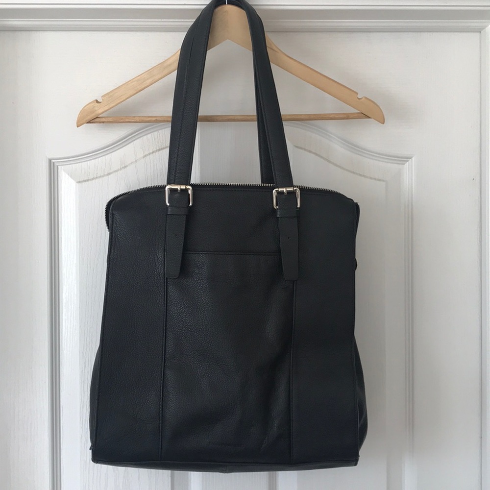 BANANA REPUBLIC black leather bag leopard print